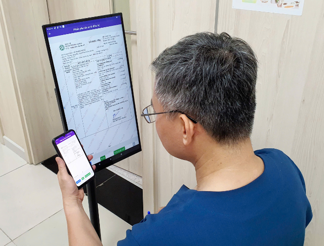 Ngành Y tế đã và đang tích cực triển khai nhiều mô hình, giải pháp đổi mới, sáng tạo trong quản lý và chuyên môn, góp phần nâng cao chất lượng chăm sóc sức khỏe nhân dân, hiện đại hoá ngành Y tế, hướng tới một nền y tế số toàn diện.
