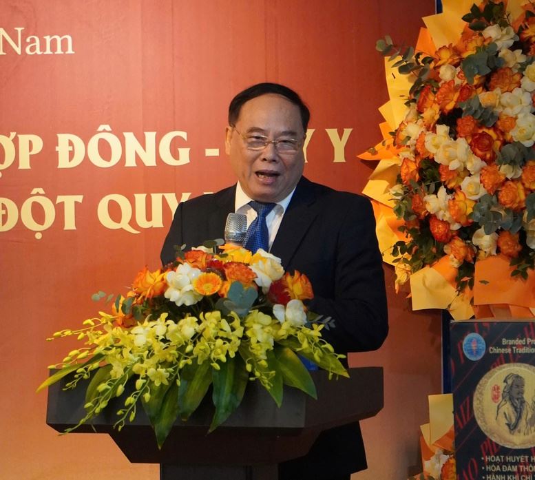 Kết hợp hiệu quả Đông y và Tây y điều trị bệnh đột quỵ não