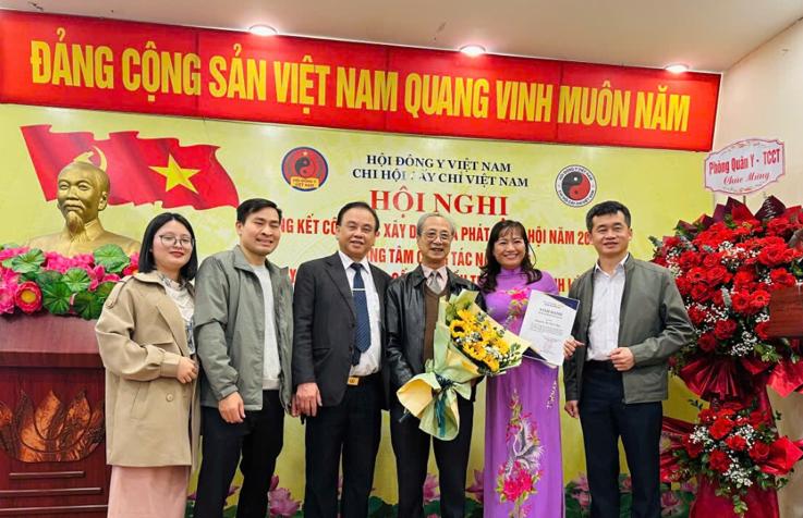 THẦY THUỐC NHÂN DÂN, PGS.TS, ĐẠI TÁ, BÁC SĨ NGUYỄN XUÂN TRIỀU – DẤU MỐC QUAN TRỌNG TRONG HÀNH TRÌNH PHÁT TRIỂN KỸ THUẬT CẤY CHỈ Ở VIỆT NAM