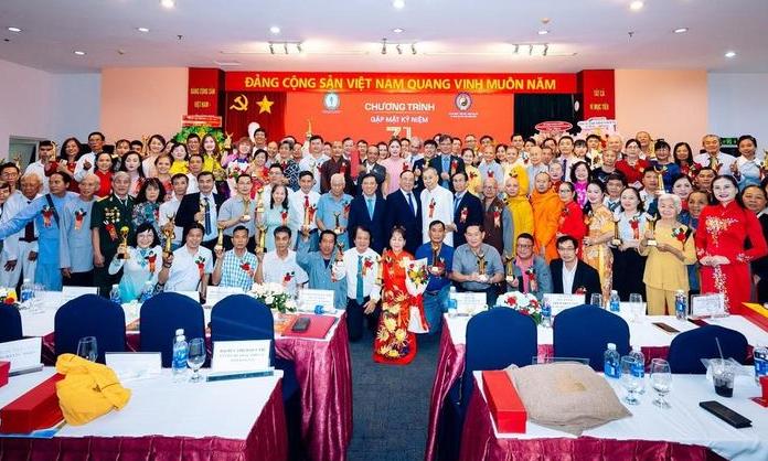 Tri ân 200 thầy thuốc, lương y nhân ngày Thầy thuốc Việt Nam