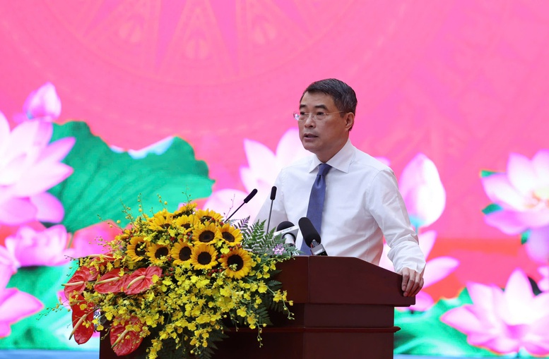 Thủ tướng Lê Minh Hưng: Đưa ngọn lửa thi đua trở thành sức mạnh hành động để tăng trưởng bền vững 2 con số